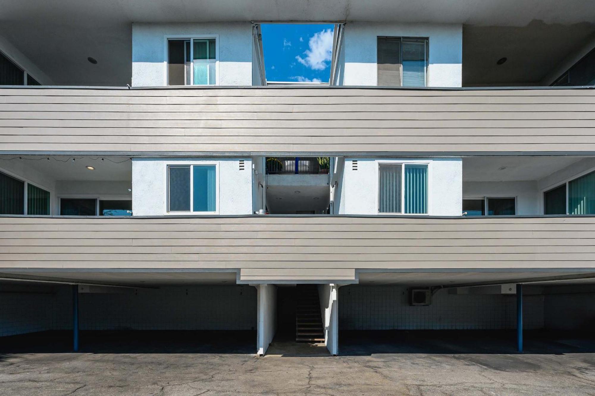 New Renovated 2B2B Apt Self Checkin Free Parking 1 帕萨迪纳 外观 照片