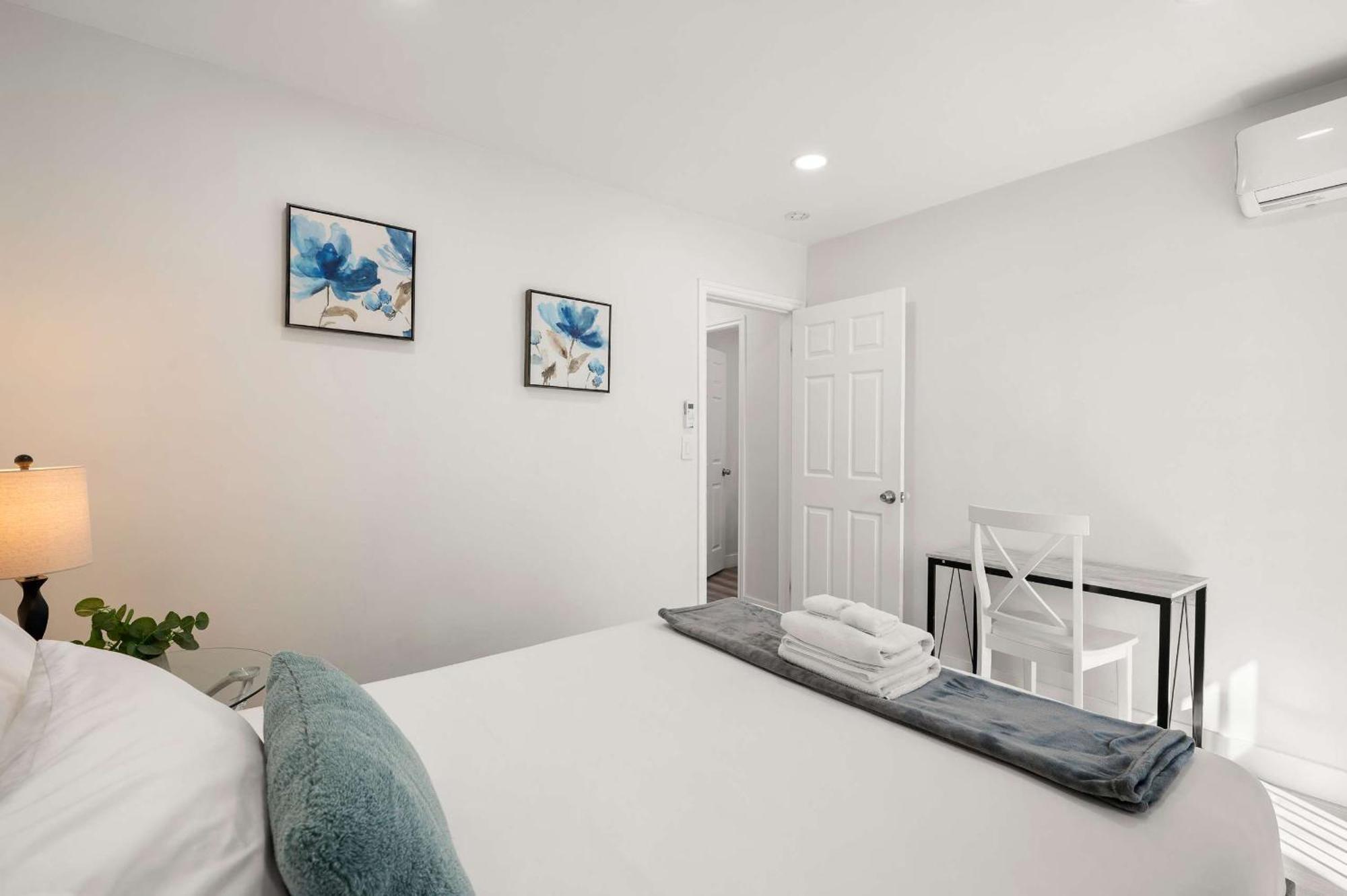 New Renovated 2B2B Apt Self Checkin Free Parking 1 帕萨迪纳 外观 照片