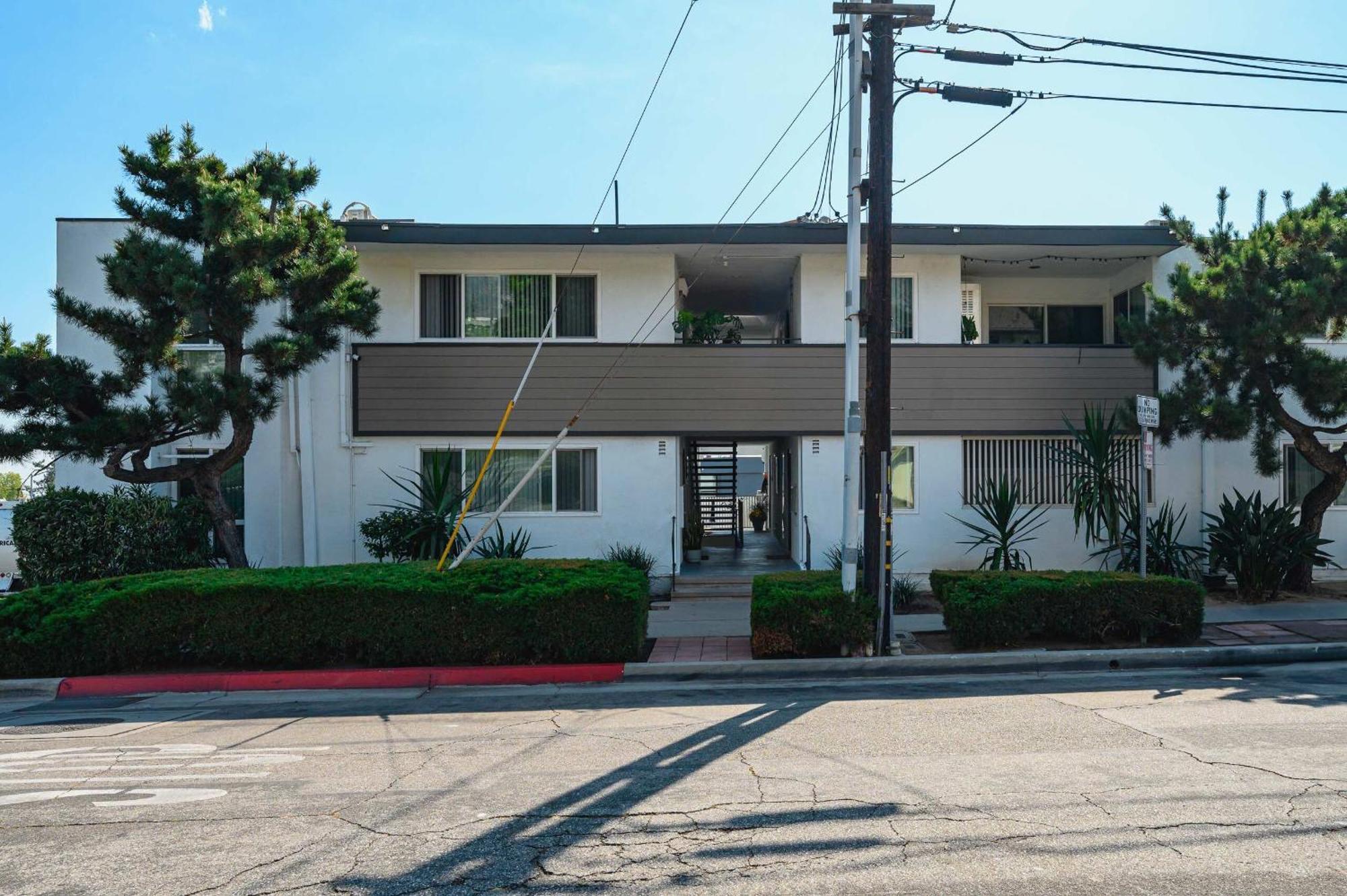 New Renovated 2B2B Apt Self Checkin Free Parking 1 帕萨迪纳 外观 照片